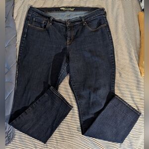 Old Navy Women's Size 16 Short Sweetheart Straight Leg Jeans